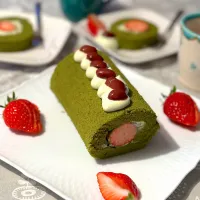 金時豆と抹茶のいちごロールケーキ