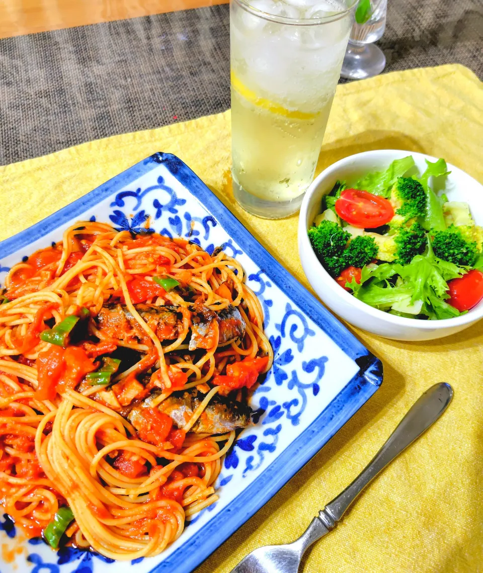【麺】イワシのトマトパスタ|シュビラさん
