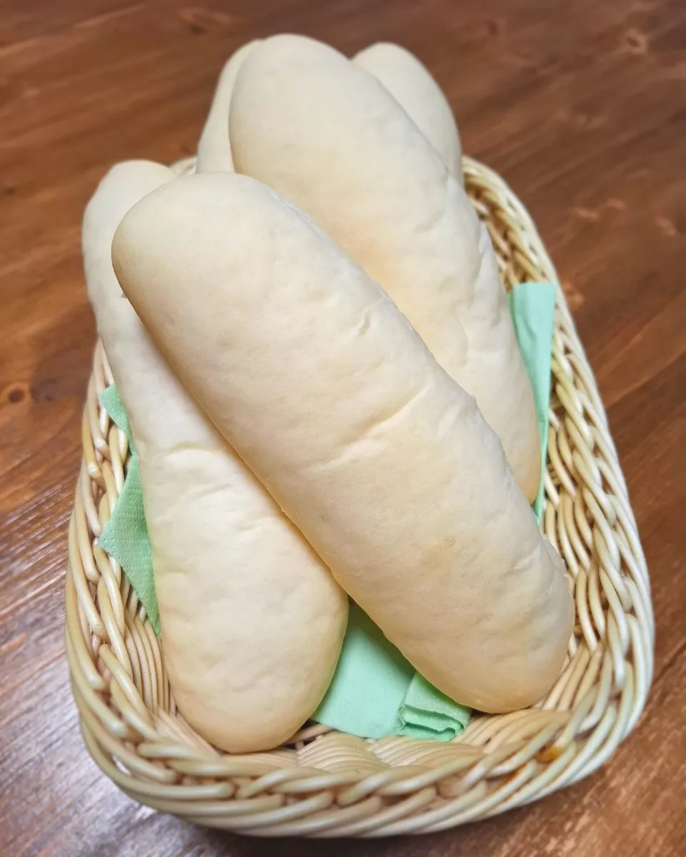 🥖白コッペパン🥖|ゆきさんさん