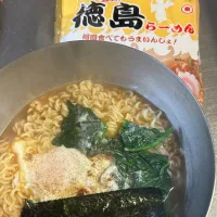 金ちゃん徳島ラーメン