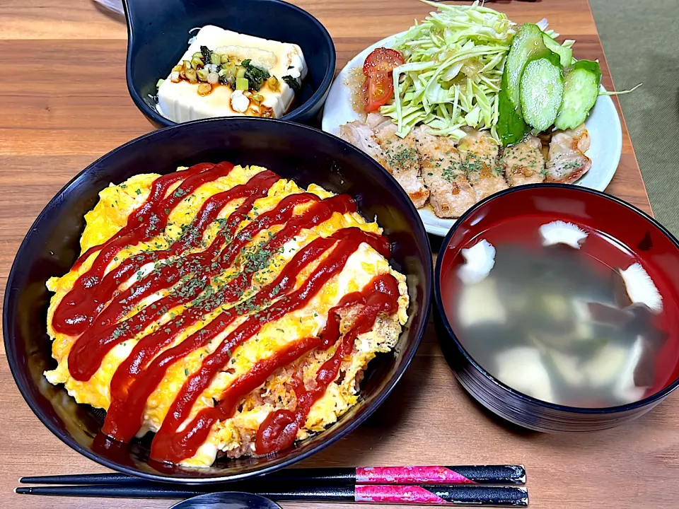 オムライス✨トンテキ✨冷奴✨|モモ&ハーブmama🐰🐹🐢🐠🦐❤️さん
