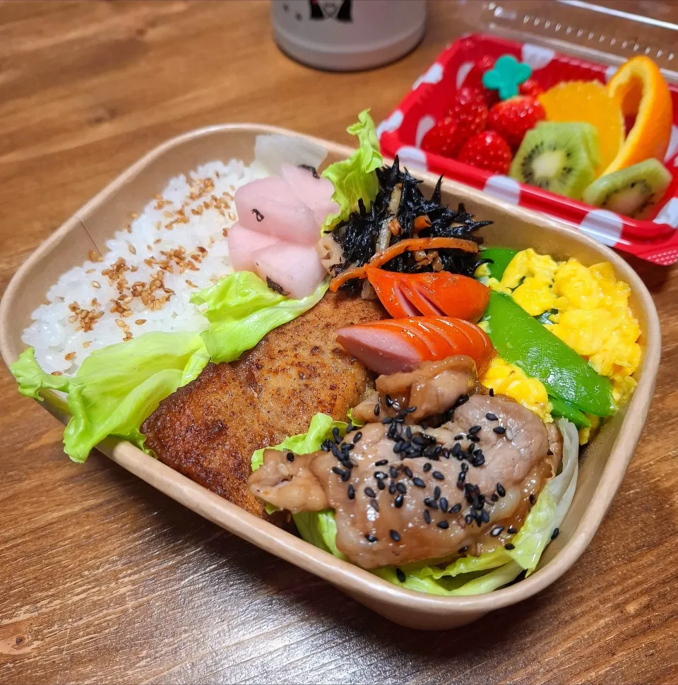 🌷マンダイと焼肉弁当|ゆきさんさん