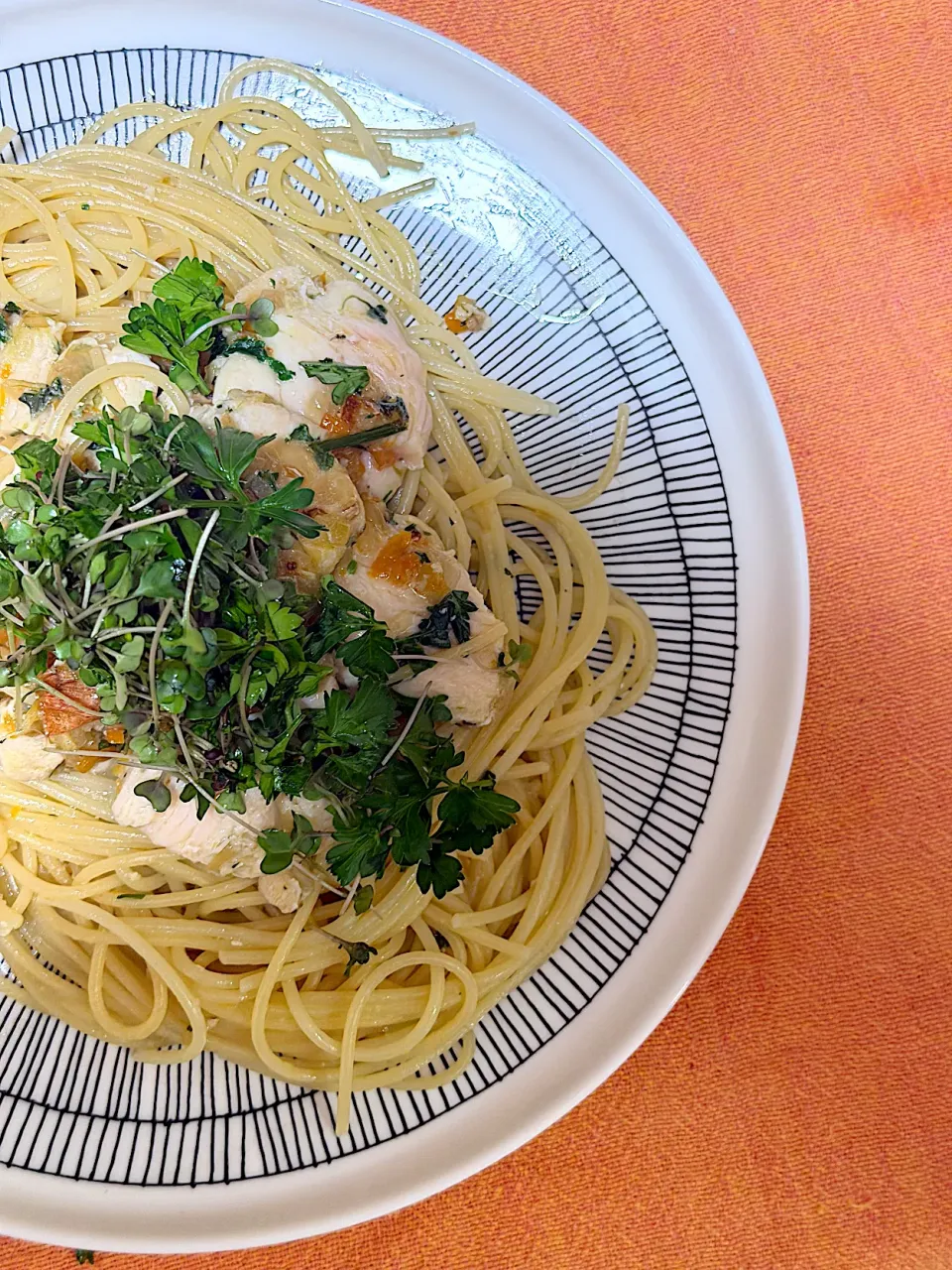 鶏ハムとソフリットだけのスパゲッティ|KimaLABOさん