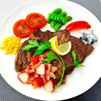 和牛ステーキのいちごソース|まめもにおさん