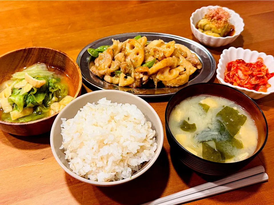 鶏と蓮根の甘酢炒めの夕食|ヨシュアさん