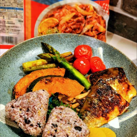 「メインディップ 豚ロース玉ねぎのしょうが焼き」を使ってみたSnapdishの料理・レシピ写真:鯖と野菜のしょうが焼き