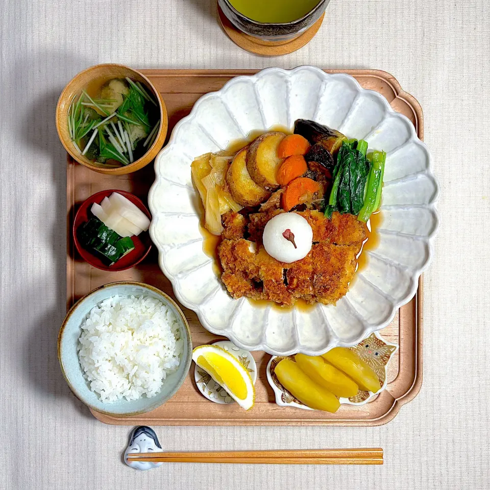 大戸屋さん風チキン母さん煮の献立|すずさん
