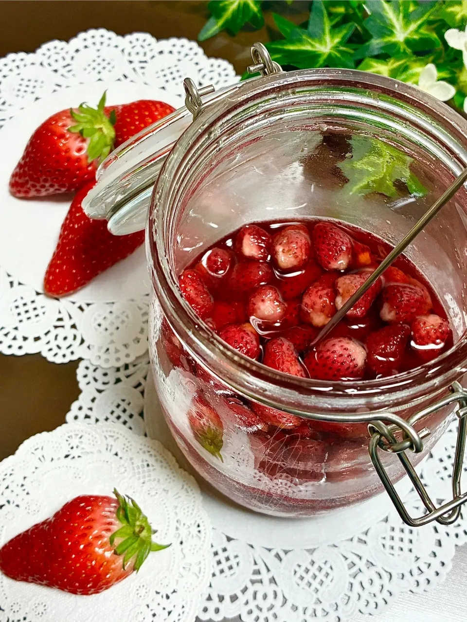 黄金糖の苺シロップ🍬🍓|あやめもちもちさん