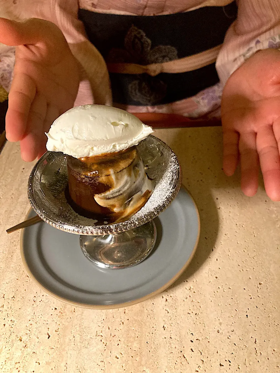 今日の晩ご飯@「CUCINA Pagina」さん⑦ はやとのドルチェのチョコプリン（実況中継中）|なびさん