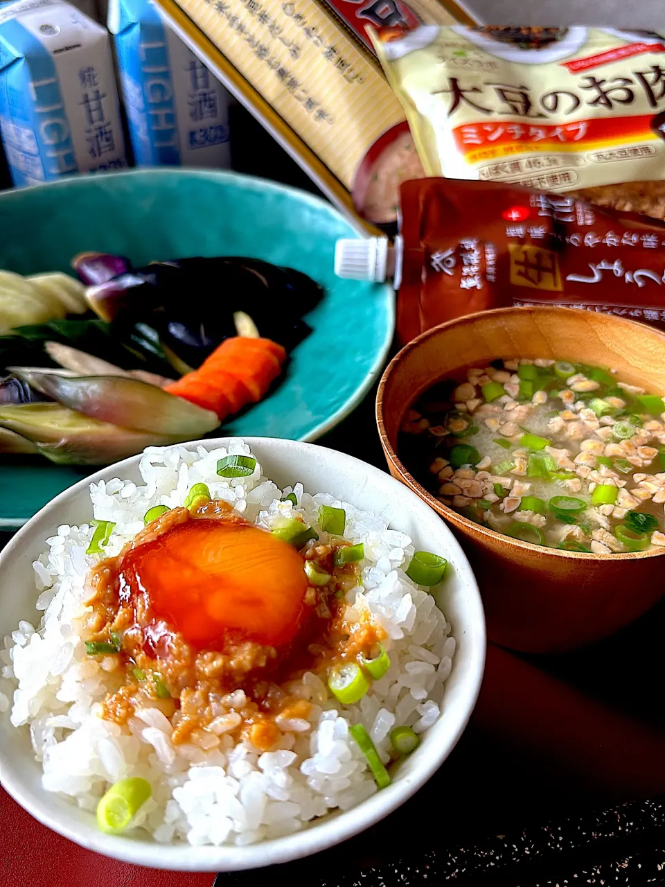 発酵食品いっぱいの朝ごはん ~納豆汁に大豆のお肉ミンチ|とんちんさん