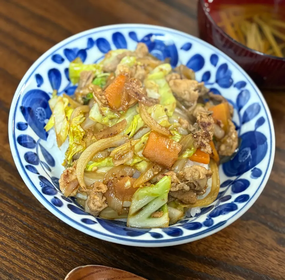 豚キャベツ丼|yuiさん