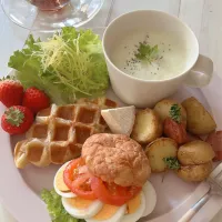 休日の朝食プレート|party martyさん