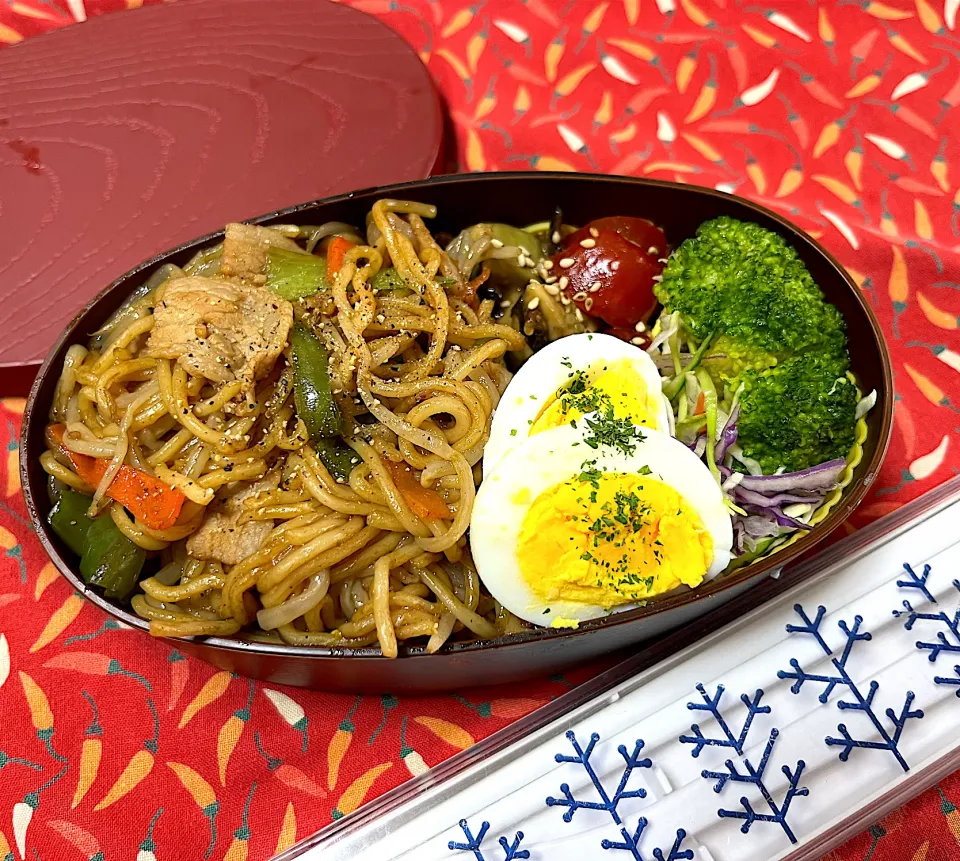 焼きそば弁当〜♪|がおりんさん
