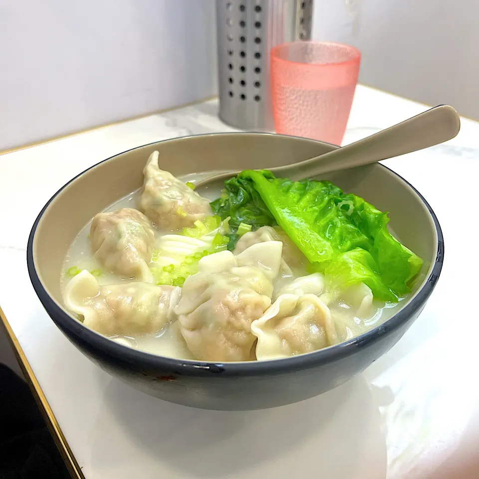 鲜肉白菜雲吞麵（6隻）|skyblueさん