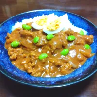 大豆のお肉ブロックバターチキンカレー風😋🍅🍛