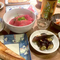マグロ丼・日本酒|くり子さん