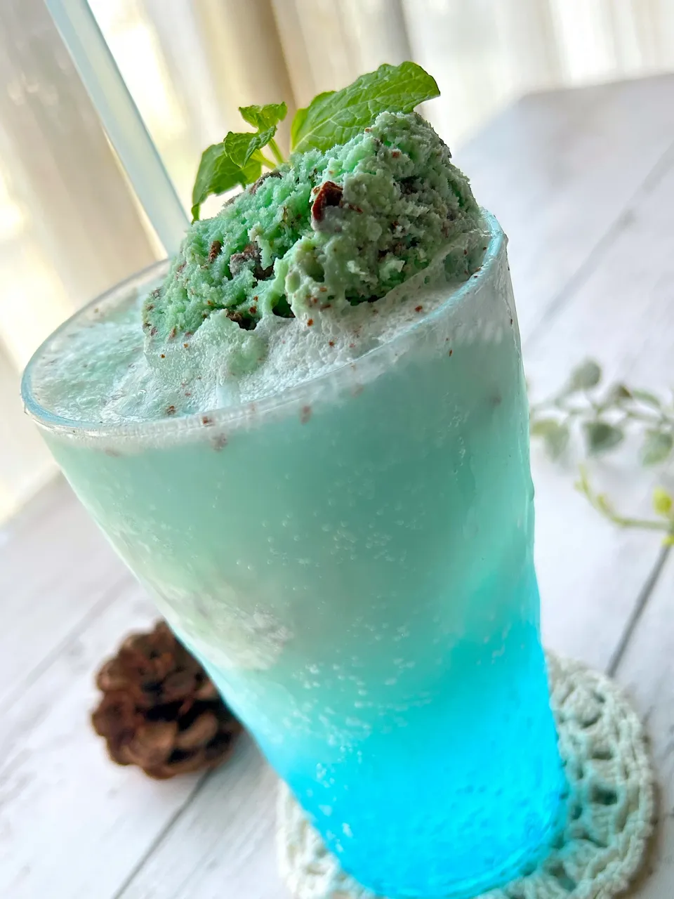 ライトブルー桜🩵チョコミントクリームソーダ🩵|まなまな♡さん