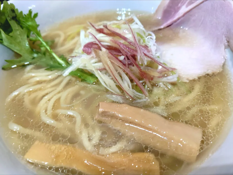 【4/7までの催事出展from
静岡県伊豆の国市】 
おとなのらーめん 一匹の鯨
看板の潮生姜R30らーめん
@新宿高島屋 バナナマンの 
せっかくグルメ！！博覧会
26088
〈醤45塩18噌󠄀5タ2出7F4冷0チ2混2つ1担1沖1〉|大脇さん