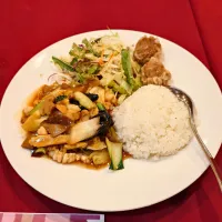 五井・東方楼のランチ（八宝菜・焼売）|すーさん