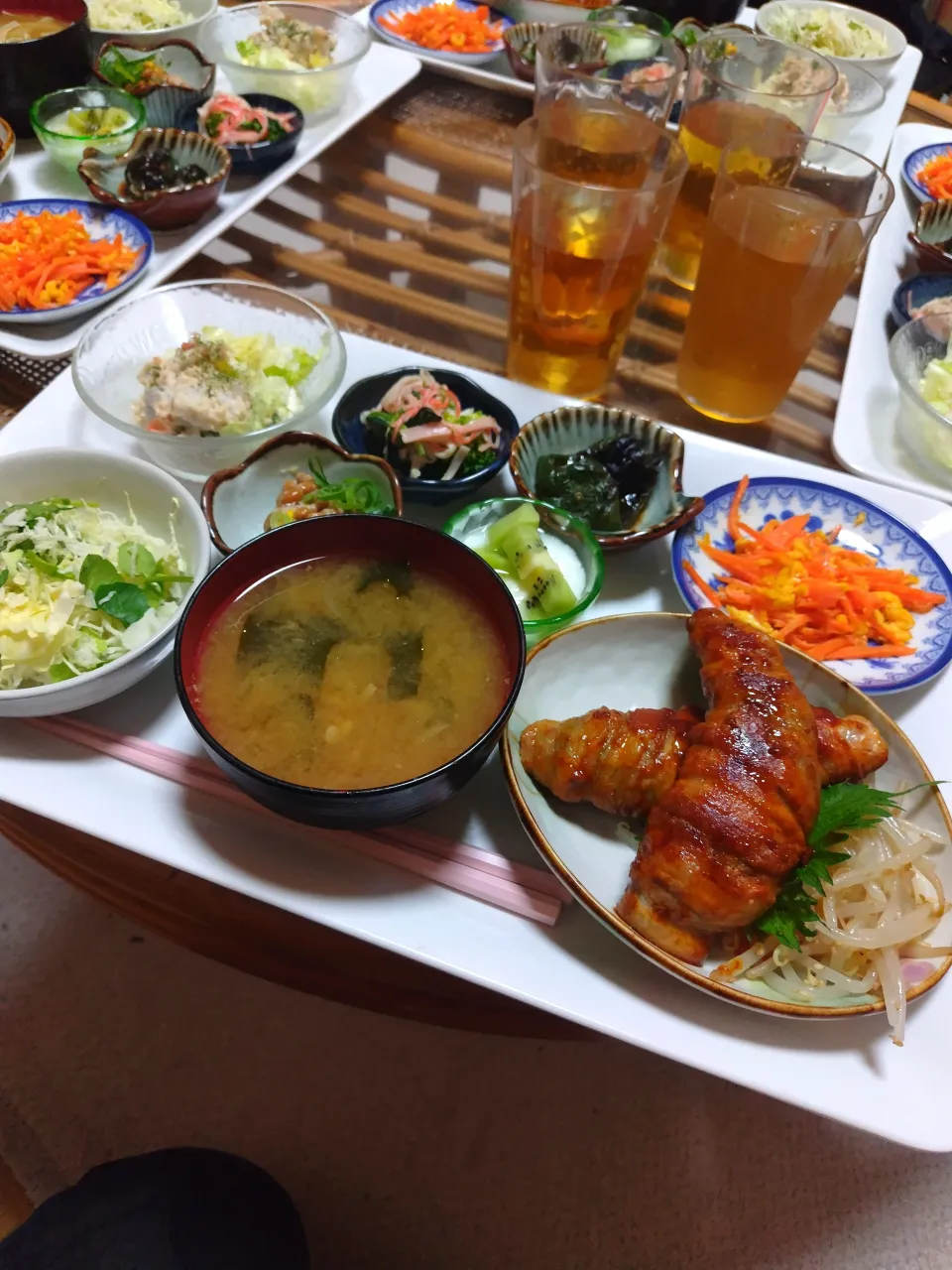 茄子の肉巻きコチュジャンソース定食です✨|rikako♪。.:＊さん
