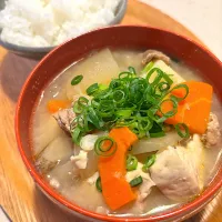 サタデーディナーは豚汁🙂|kossyossさん