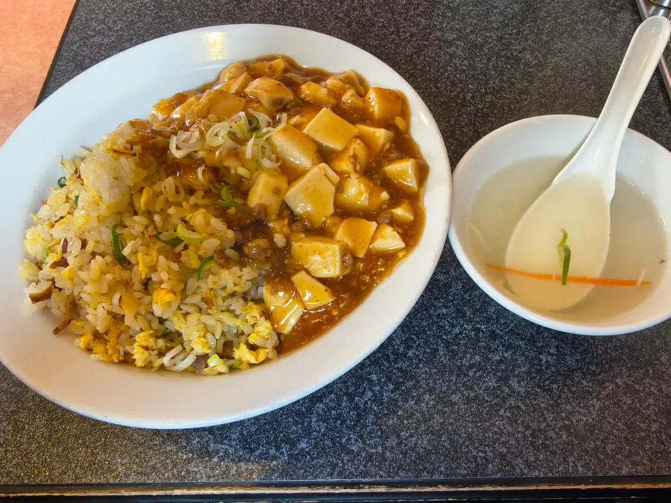 ランチは炒飯|アクちゃんさん