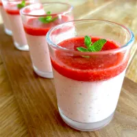 簡単🍓いちごムース|みずほさん