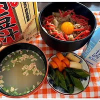 日曜日は楽々ランチ🍚|ワイントンさん