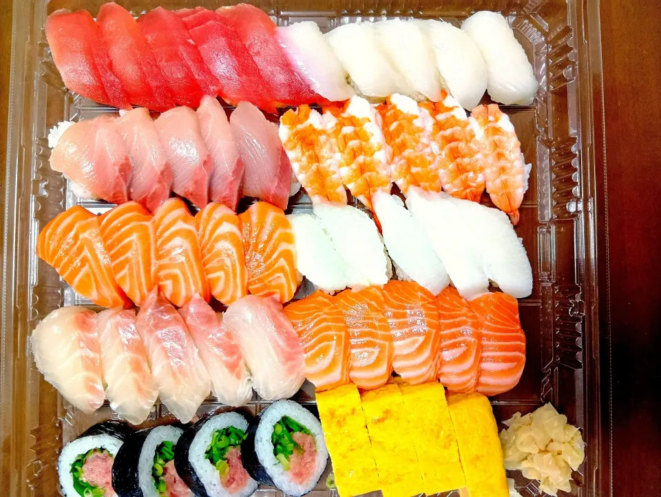 4/5昼食　コストコ寿司|豆大福さん
