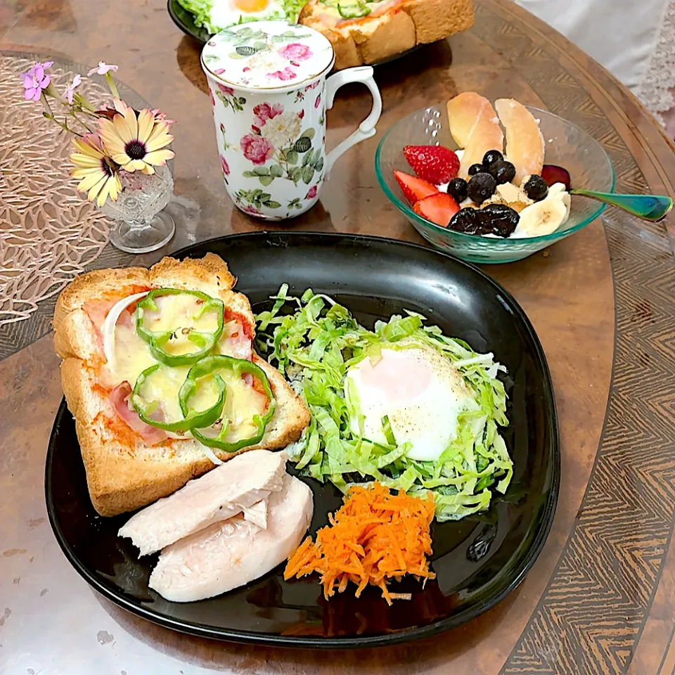ピザトースト朝ごはん|ショコラさん