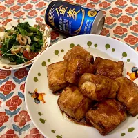 厚揚げの肉巻きと 春キャベツのサラダ|Emiさん