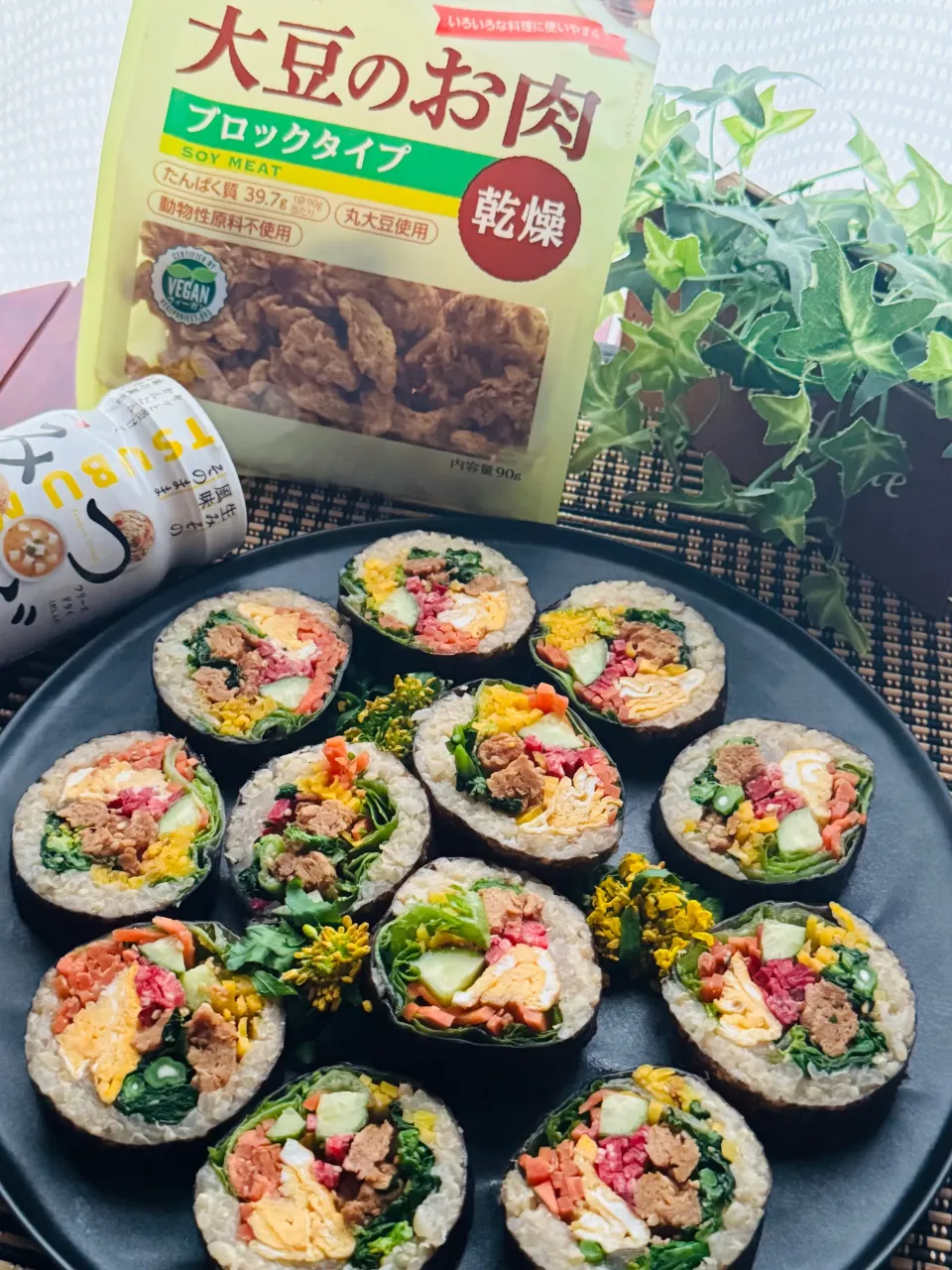 大豆のお肉ブロック入り春爛漫キンパ🌸|🌺🌺Foodie🌺🌺さん