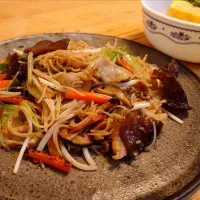 焼きビーフン🇹🇼|なつさん