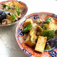 野菜🫑🍆厚揚げの肉味噌炒め🍳