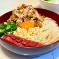 ほぐしささみと絹揚げのぶっかけうどん|マニラ男さん