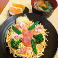 ☆ちらし寿司　☆けんちん汁　☆デコポン