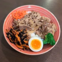 牛丼弁当🍱| Rieさん