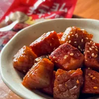 ヤンニョム厚揚げこんにゃく|にゃんぺこさん