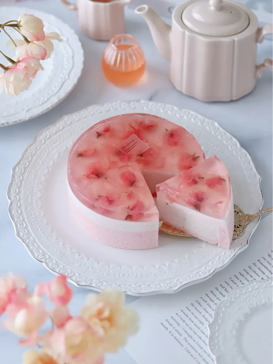 桜ムースケーキ🌸|moeさん