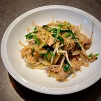 塩麹豚ニラもやし炒め|Kouki Tanabeさん