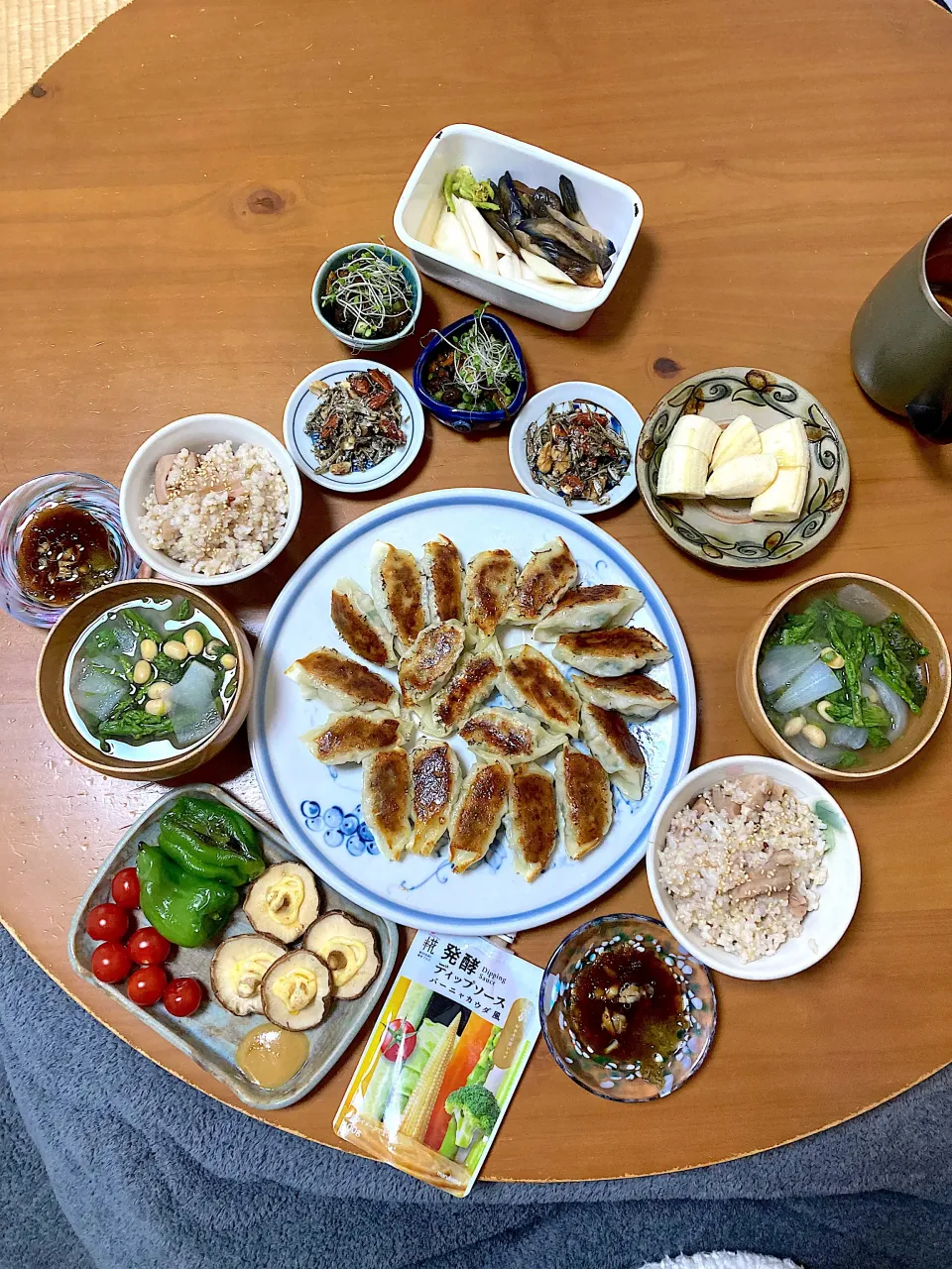 マルコメさん大豆のお肉乾燥ミンチタイプ入り餃子🥟で夜ご飯🌖|さくたえさん