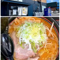 ランチはラーメン🍜| がおりんさん
