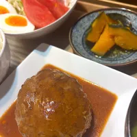 煮込みハンバーグ| ようちゃんさん