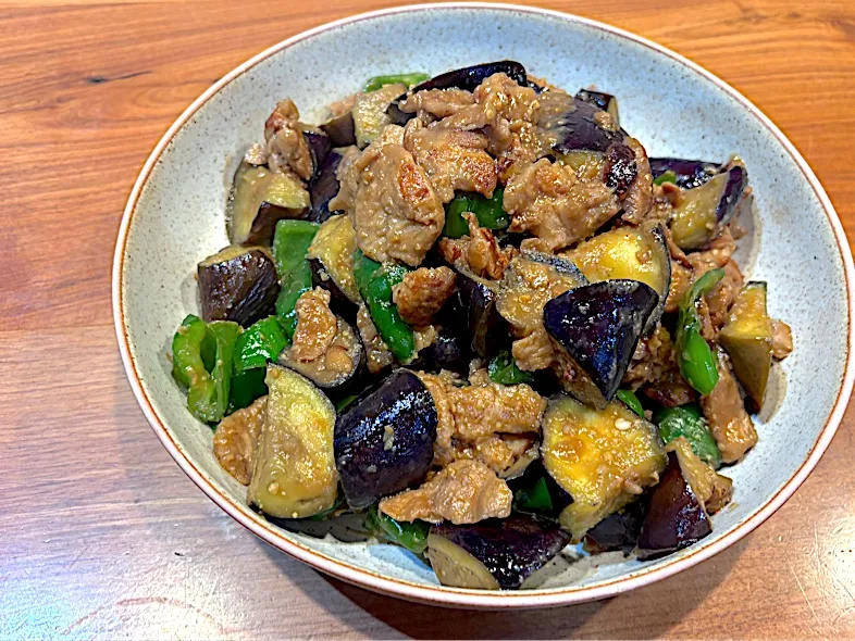 ナスとピーマンの肉味噌炒め|cocomikaさん