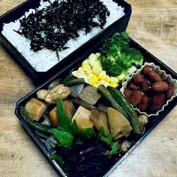 筑前煮弁当| くまちゃんさん