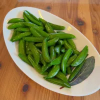 家庭菜園のスナップエンドウ🫛|愛さん