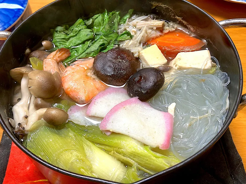 今宵からデブ解消食卓 主食を春雨系に…って事で🍲湯豆腐🍲 赤ゆず胡椒、鰹節、中ネギを薬味に自家製橙酢ポン酢で|🐈⸒⸒⸒⸒つるのダンス🐈🐾さん