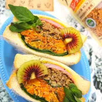 @きなこさんの料理 🔷大豆そぼろいり洋風なめたけ🔷→→🔷🥕焼にんじんマッシュサラダde あるもんでサンド🥪🔷|@きなこさん