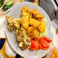 夕食（4/9）
＊とり天•舞茸天
＊切り干し大根煮物
＊発酵ぬかどこ『きゅうり』
＊味噌汁
＊ごはん|さっちんさん