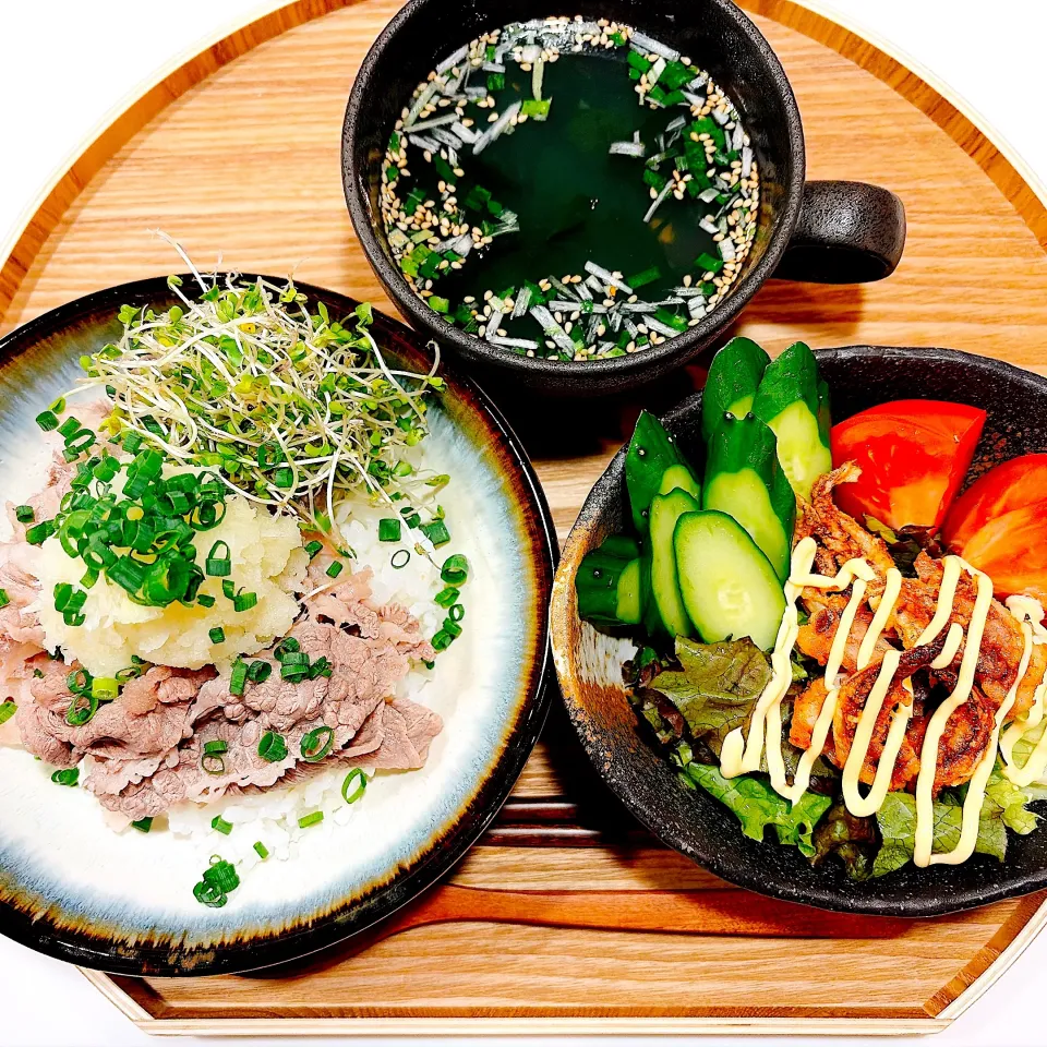 🐮夜【牛しゃぶおろしポン酢丼】🍚|Laniさん
